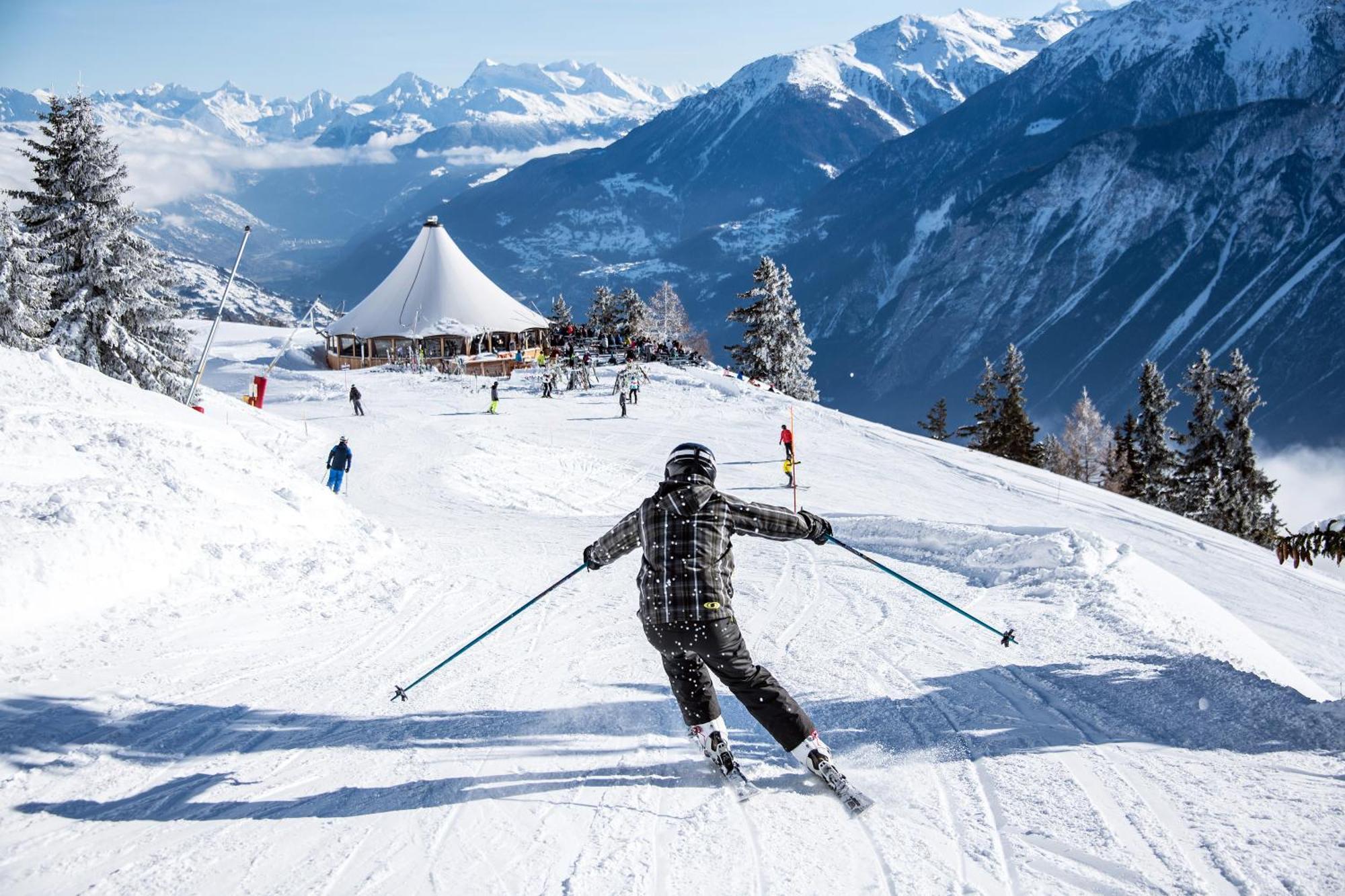 Hotel Olympic - Montana Center Crans-Montana Exteriör bild